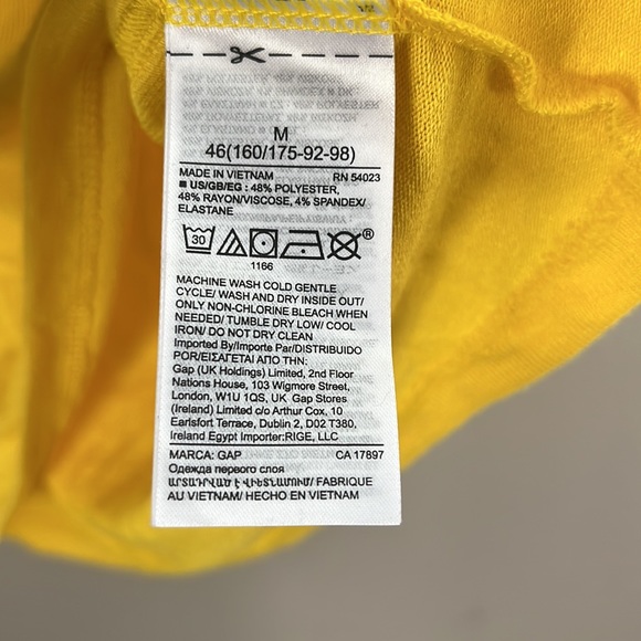 GAP | Yellow Short Sleeve Shirt - Picture 4 of 5